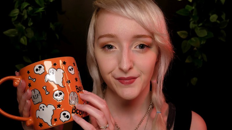 Asmr Cozy Halloween Haul : Tapping & Whispers